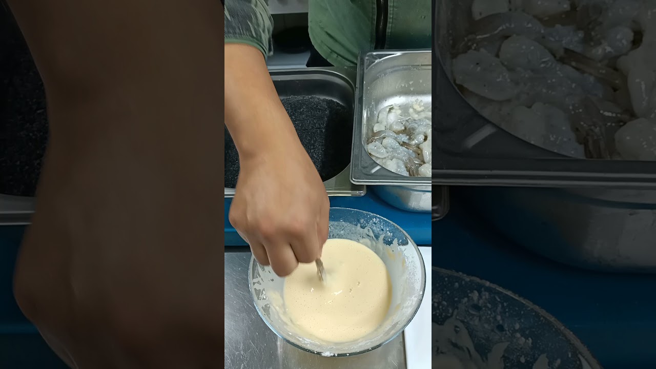 КРЕВЕТКИ В ЧЕРНОЙ ПАНИРОВКЕ 