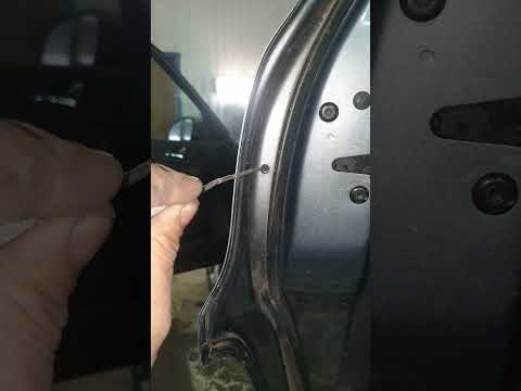 Шкода йети как снять заднюю дверную ручку