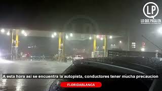A esta hora asi se encuentra la autopista, conductores tener mucha precaucion