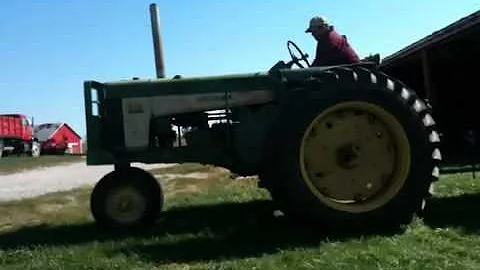 Starting up John Deere 730 diesel (pony engine)