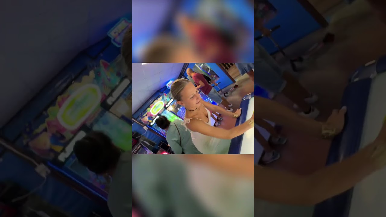 Notte di Arcade  Sfida Air Hockey e Corse Scatenate!