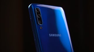 Samsung Galaxy A50 - эталонный бюджетник