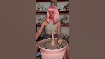 #pottery #potterygirl #ceramic #relaxing #clay #asmr #shorts