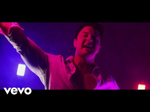Dirk van der Westhuizen – Hallo (Official Music Video)