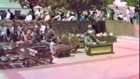 SDSU Javanese Gamelan in Balboa Park, 1985, part 1