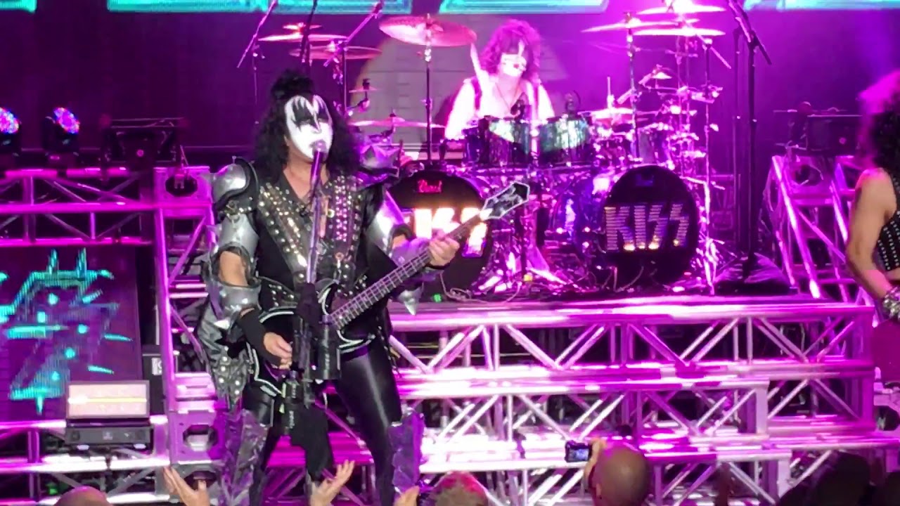 KISS Kruise VII - Sweet Pain Night Two - YouTube