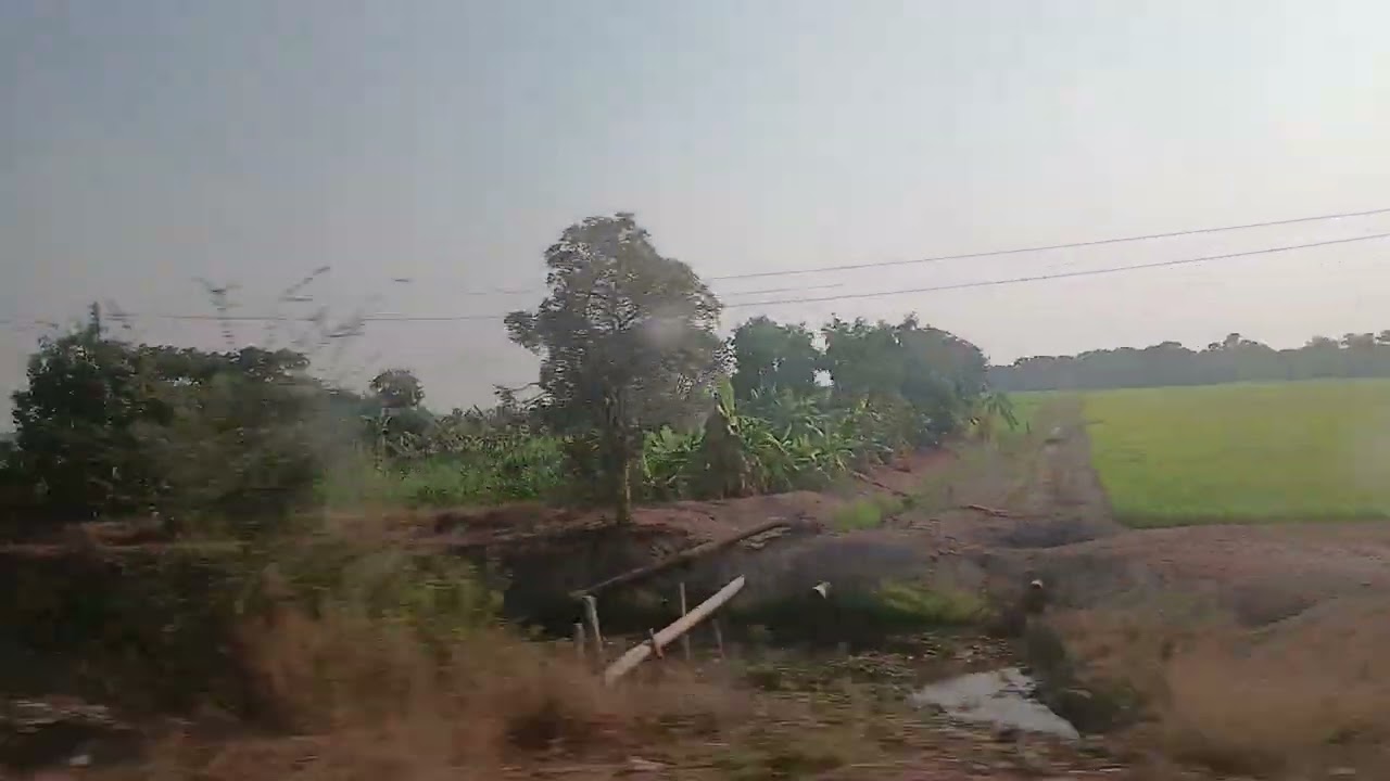 ไปทำงานวันอาทิตย์รถติดเลยมาทางเลี่ยงทุ่งนาเลี่ยงรถติดค่ะ