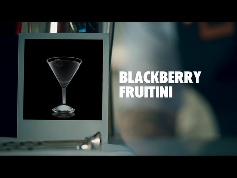 blackberry-fruitini-drink-recipe---how-to-mix