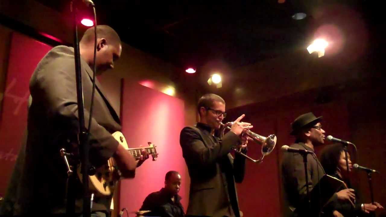 Drew Simpson performs Someone live at Spaghettinis