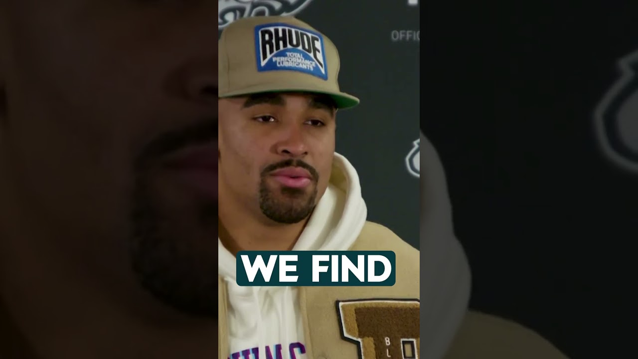 Jalen Hurts Credits the Team for Persevering Through Adversity in Chicago 