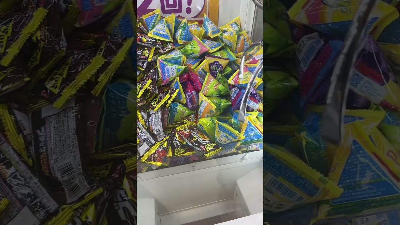 Candy Crane Game in Japan 🍭 | Mini UFO Catcher Win!