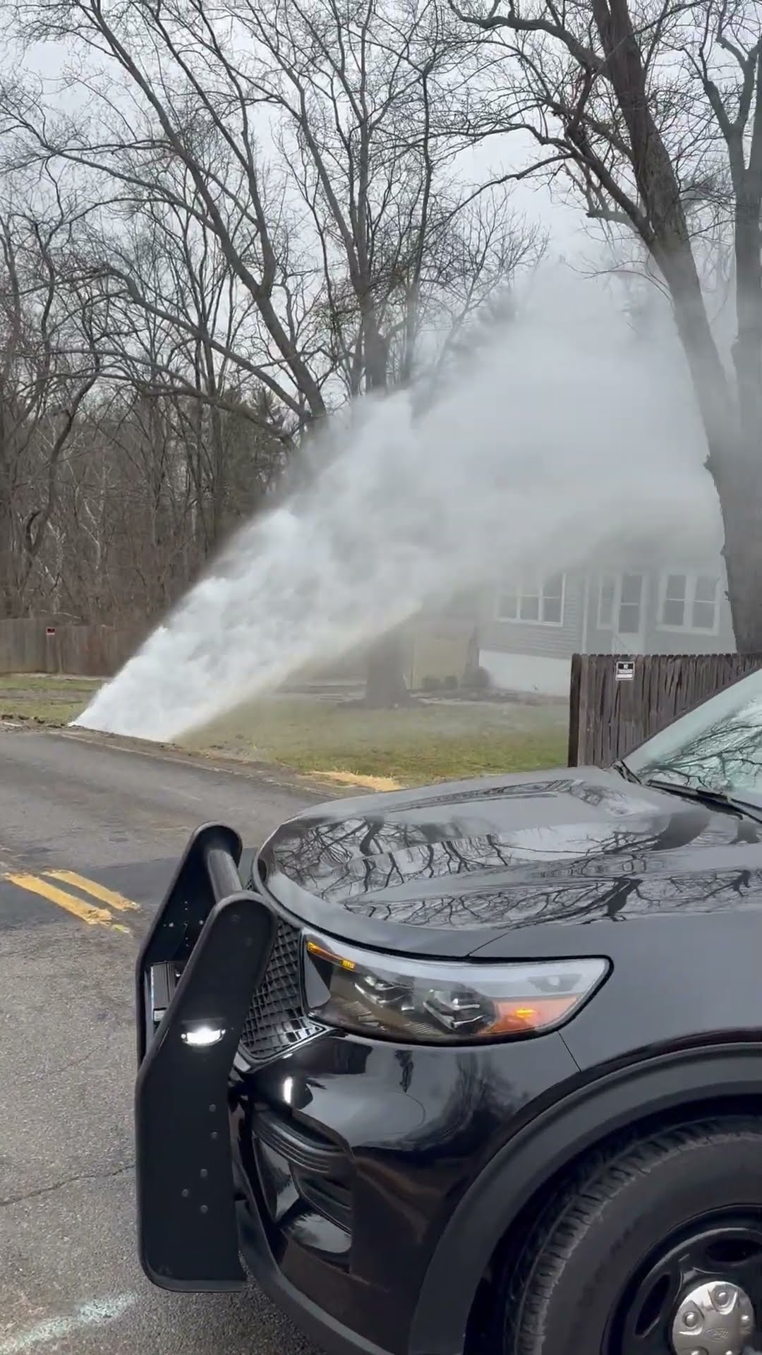 Police Respond To Burst Water Main || ViralHog