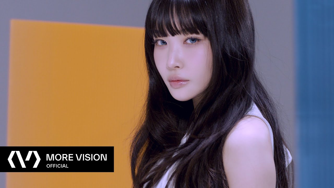 CHUNG HA 청하 | ‘Creepin’' Official Visualizer