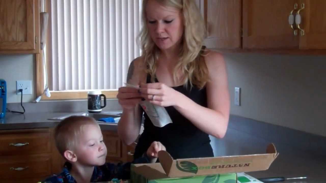 September NatureBox {Unboxing} + Giveaway!