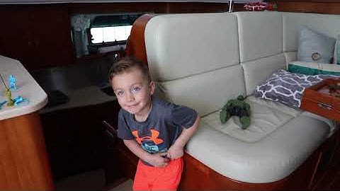 Turks & Caicos Hoops! - Lazy Gecko Sailing VLOG 123