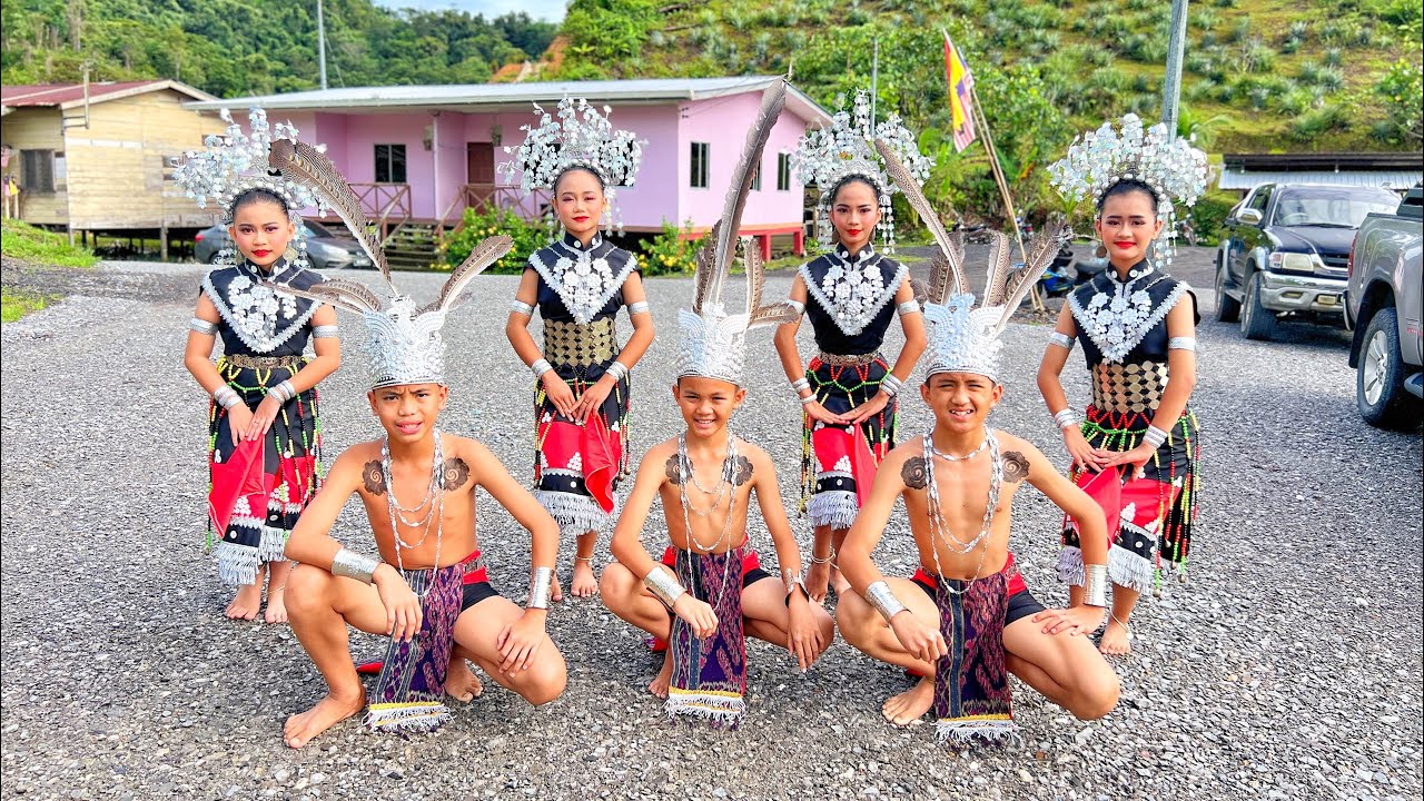 NGAJAT NGALU TEMUAI - RENTAKA BERAGI 