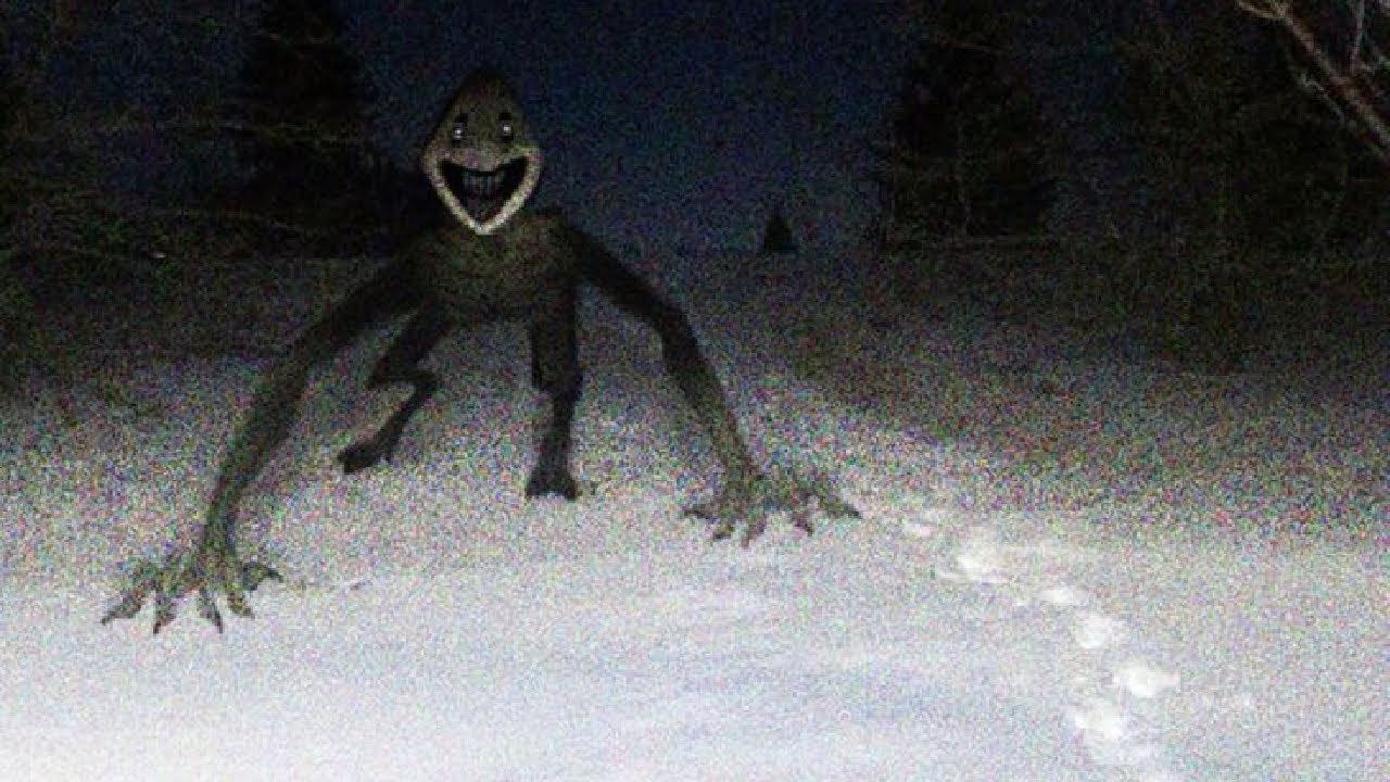 Creepypastas de fondo mientras le pagas a la cariñosa para que te diga ONII-CHAN