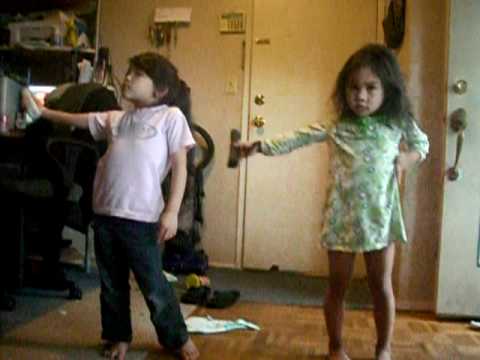 nellie and gabbbie dancing to "dirty diana" by michael jackson wii gameplay
