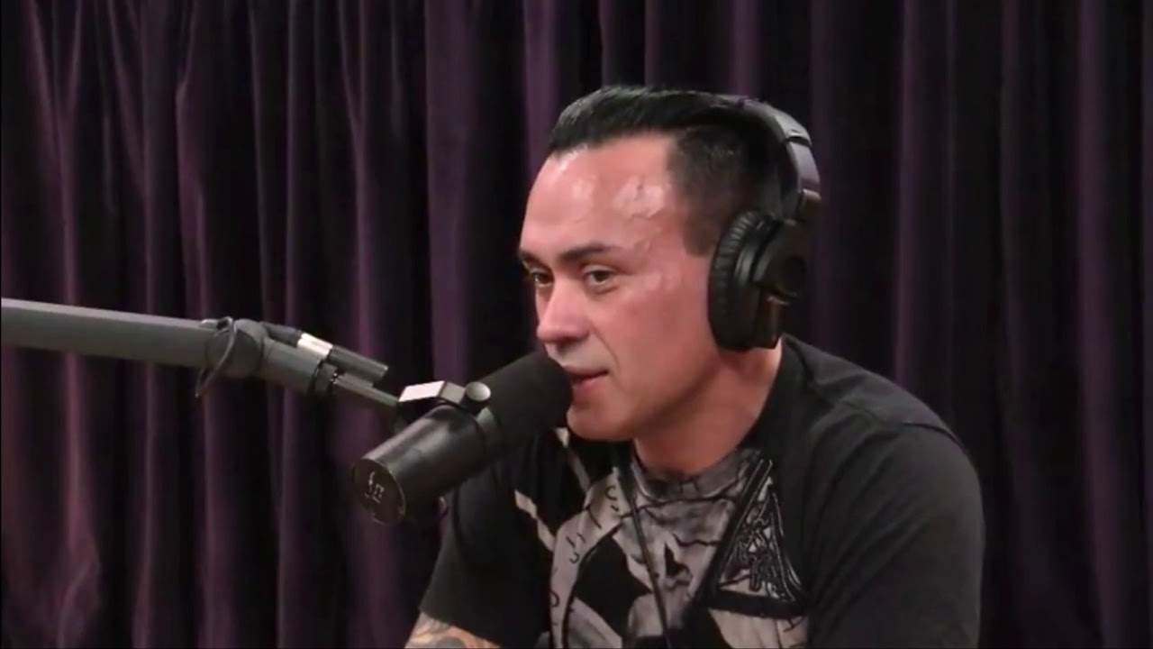 Joe Rogan & Eddie Bravo on the Barry Seals Conspiracy