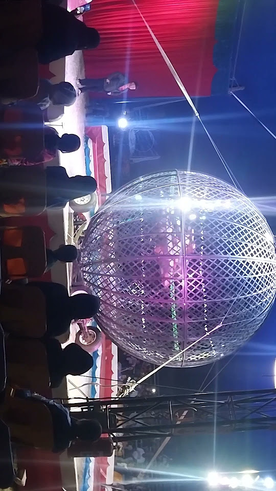mclaren circus durban 2024 Carlos the stunt man . YouTube