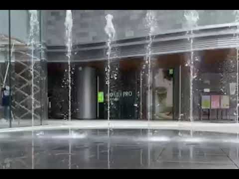 Dry fountain using