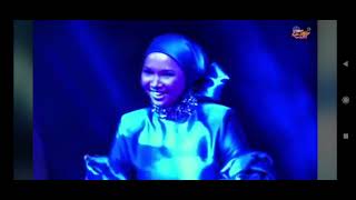 EASY ON ME - AINA ABDUL | LIVE 2022