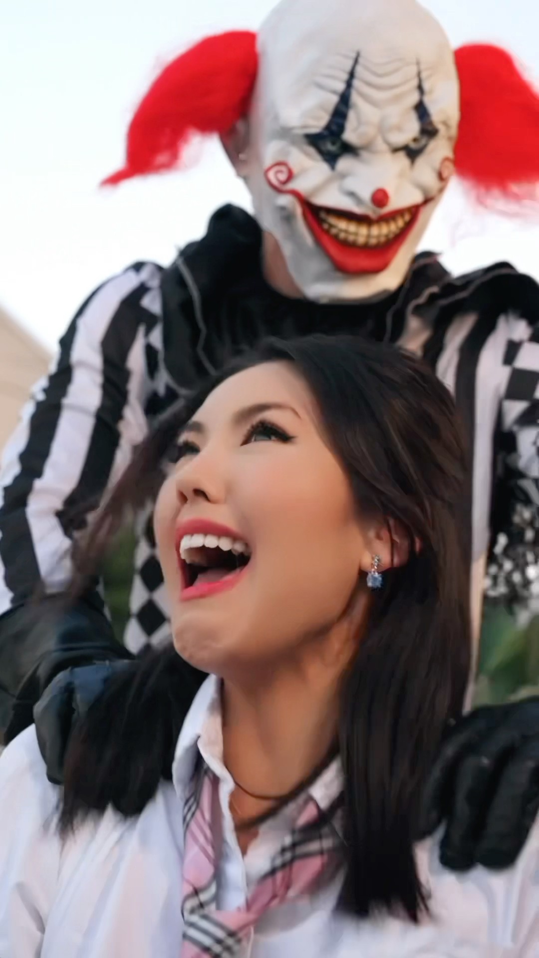 Who Is The Evil Clown?! ?
