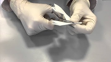 Oxygen Flask Combustion Unit - Preparing a paper flag