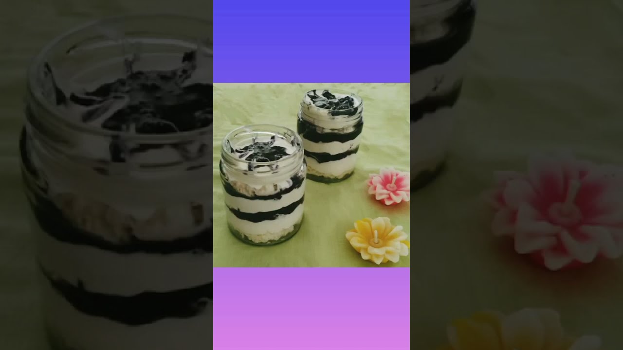 Cake In Jar With Blueberry Flavour 