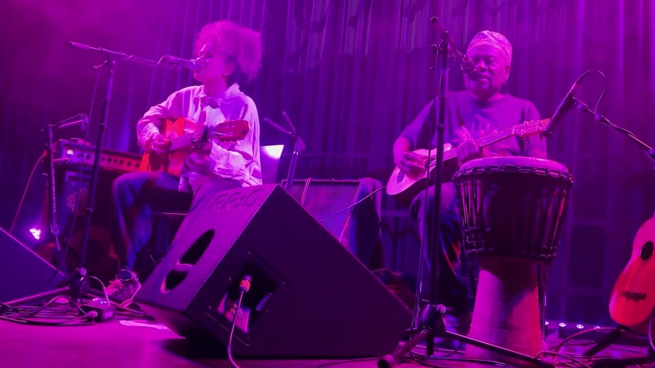 Amy + Wally Warning 25 03 2025 @ SYRNAU, Zwettl