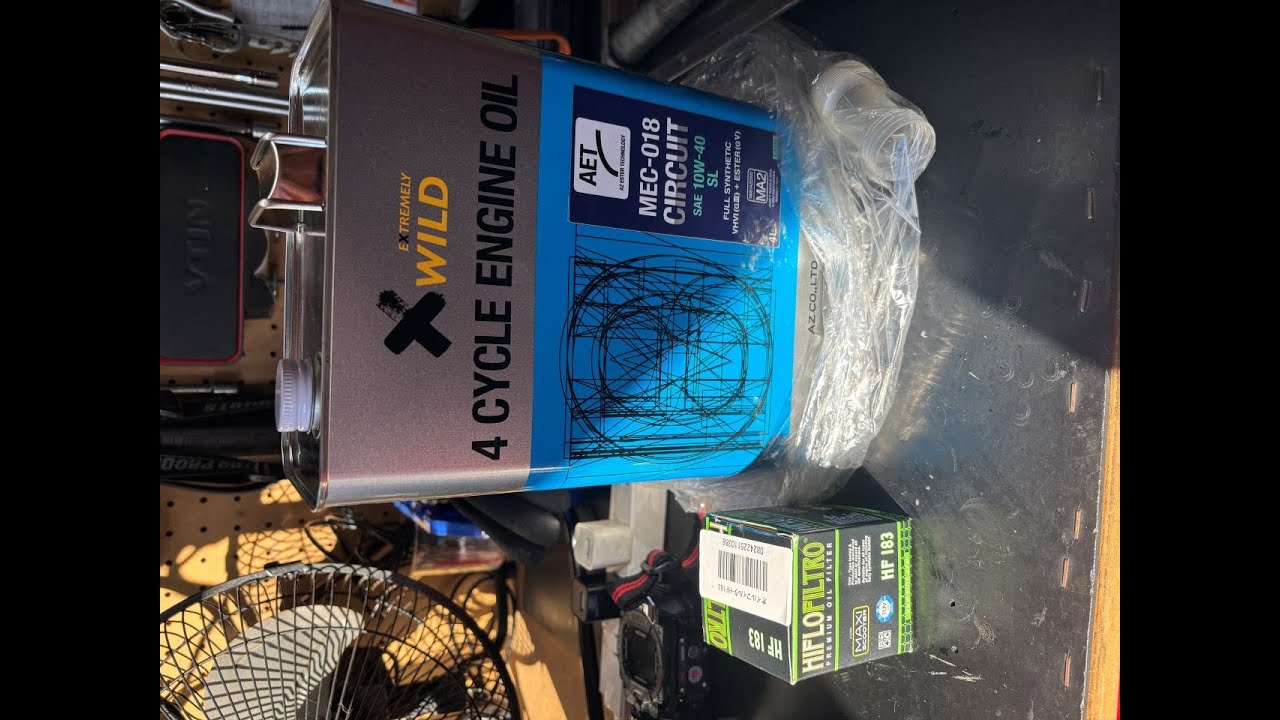 aprilia SRGT 200 oil & oil filter change オイル＆オイルフィルター交換動画