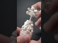 你多久没有在玩国际象棋的时候ASMR了👀不传统的国际象棋,就是用MOC来咔哒咔哒完成!😉怎么样?被这声音治愈了吗😪视频来源:果仁BuildGoNuts #乐高积木#乐高moc#万物皆可...