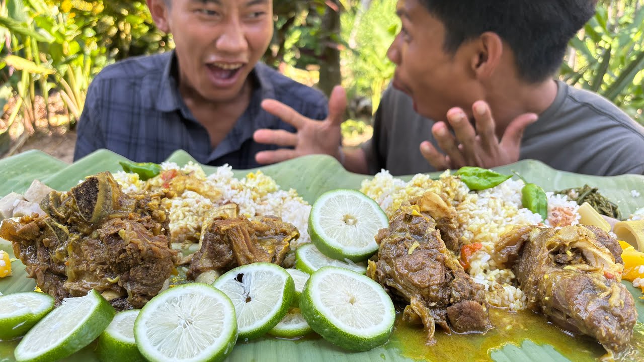 Mukbang//With Dost //Eating//Beef Big Size😱With Lemon🍋 And king Chilly🌶️🔥