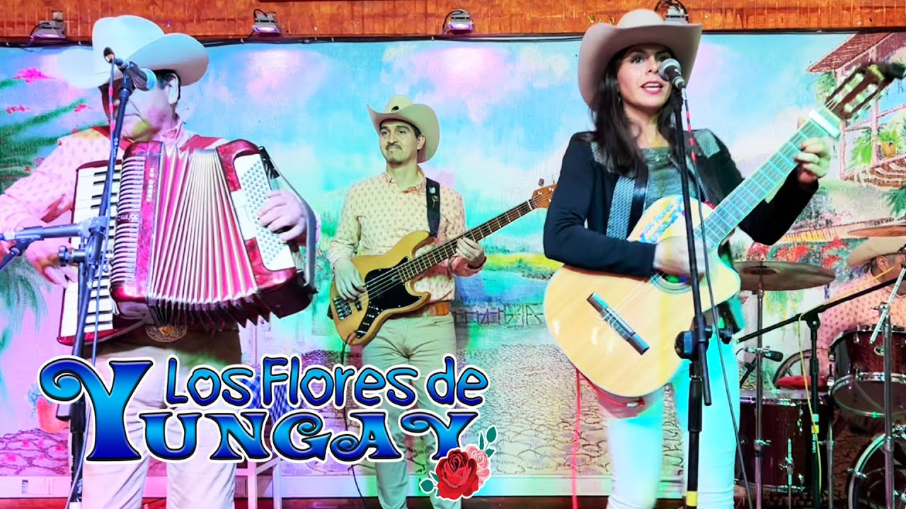 Para alegrar la vida les dejamos esta linda fiesta ranchera  -  LOS FLORES DE YUNGAY.