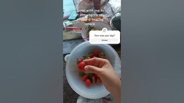 oops sorry, the strawberries werent enough so i ate the title :D