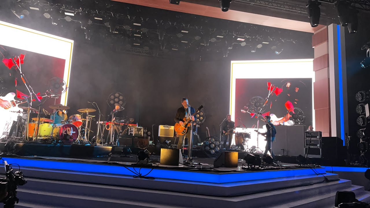 King of Leon in Galaverse 12/12/2021 YouTube