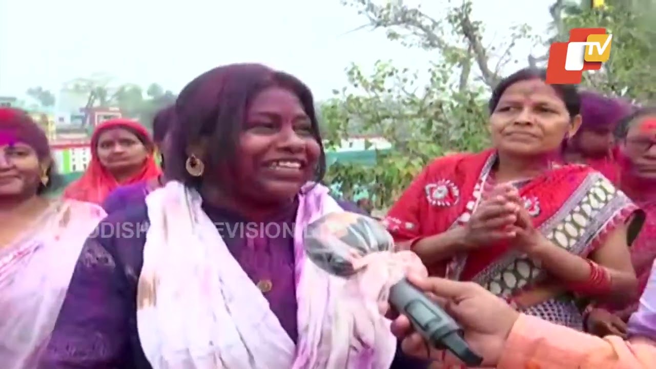 Holi 2023 | Puri soaks in colour