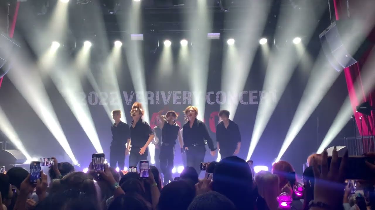 2022 Verivery 1st Concert Page O in LA: Heart Attack