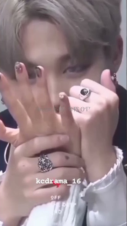 omg Jimin are flirting on fan meet 🥵🥵🥵🔥🔥