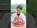 Ermao made a spicy pork intestine dish! Songsong is really craving it #funny #mukbang