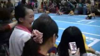 小岑燁爬行比賽冠軍