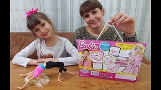 Barbi̇e Taki Ve Tasarim Seti̇.bi̇lekli̇k Kolye, En Güzel Tasarimi Ki̇m Yapti.