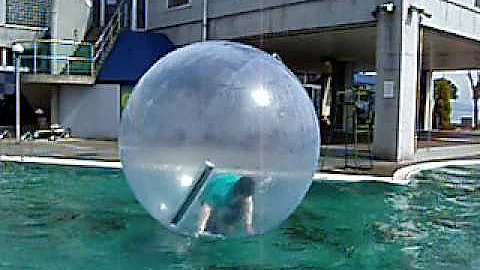 ウォーターボール