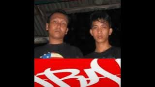 kusimpan jauh / aral band  by Novi aral VOC.