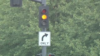 What should you do at a yellow light? Tony Martinez explains the different laws