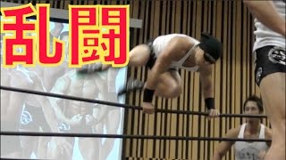 大乱闘？プロレスのリングに乱入！！