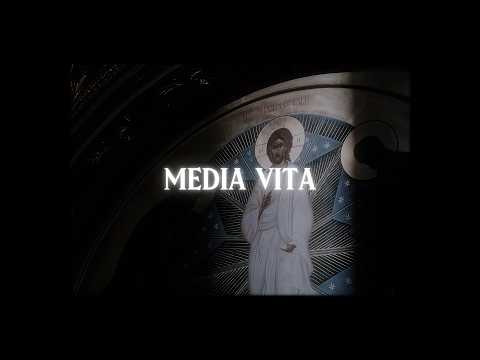HARDKNOCK - MEDIA VITA (Official Lyric Visualizer)
