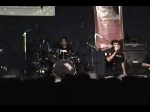 La Mle - Can I Play With Madness (Rockaton 2007)