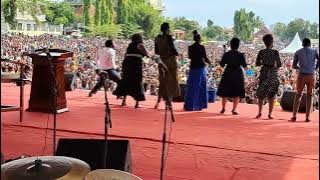 Emmanuel Mgogo - Live Performance INUKA UANGAZE at Mwanza