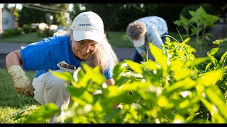 Hospice Volunteers Tend to Patients Through Gardening